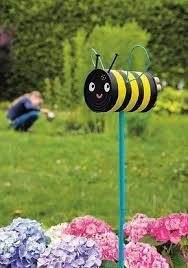 21 Garten Dekorationen Aus Alten Sachen Insects 21 Garten Dekorationen Aus Alten Sachen Kreativ Insektenhotel Kinderbasteleien