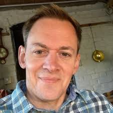 Zac Pope's Instagram, Twitter & Facebook