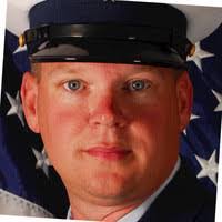 Laurence Vallier's Instagram, Twitter & Facebook