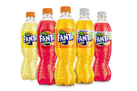 Donc elle achète 30 bouteilles de fanta par semaine et ensuite donc tu fait. Fanta Tord Sa Bouteille Et Change Son Logo