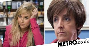 Fans delighted as Coronation Street Hayley and Becky legends reunite