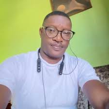 Happy birthday to me 🎉🎊🍾🎂🥂