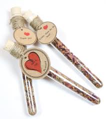 Ein lanyard (aus dem französischen lanière für riemen) ist einem schlüsselband oder schlüsselanhänger sehr ähnlich, mit dem unterschied, dass ein lanyard heutzutage oftmals als. Pin On Konfirmation