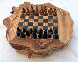 Grossen Schachbrett Mit 32 Schachfiguren Schachspiel Holz Etsy Wooden Chess Chess Board Wooden Chess Set