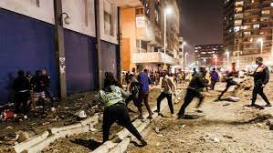 At least six people have been killed and nearly 500 arrested since zuma handed himself in to police last week. Rr Ayrrljrkkam