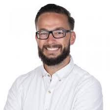 Marcus James's Instagram, Twitter & Facebook