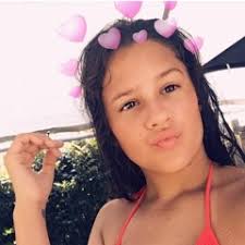 Stream Layla Ramos music