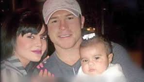 En ese tiempo era una producción que se llamaba nuestra casa, empecé a dar noticias, primero de espectáculos y luego de deportes. Ellas Son Las Mamas De Los Cuatro Hijos Que Tiene Canelo Alvarez As Usa