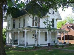 I Love This Old House Hubby Has Said No More Old Houses But Maybe I Could Build A New One To Look Old Folk Victorian Victorian Homes Paragould