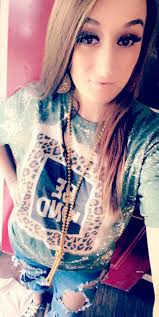 Customer praises the golden antler boutique