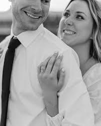 Alexander Coll's Instagram, Twitter & Facebook