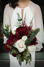 27 Stunning Wedding Bouquets For November Winter Wedding Bouquet Fall Wedding Bouquets Flower Bouquet Wedding