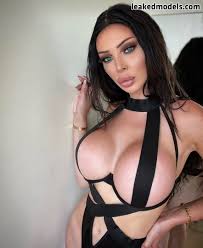 Pariz Zianna  pariz_uk3  pariz_zianna Foto Desnuda Filtrada OnlyFans 2 -  Modelos Filtradas