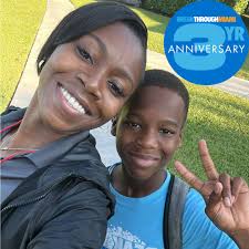 Breakthroughs have been served! 🍴💡 #Throwback to a night of Culinary,  Literary & Leadership Pursuits in support of Breakthroughs at  @BooksAndBooks with Bruce Alvarez, former Breakthrough Miami Teaching  Fellow and President of