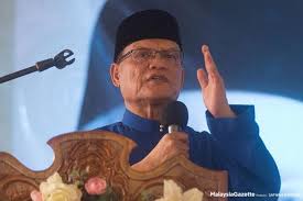 Adnan yaakob, menteri besar pahang. Serah Kepada Istana Pilih Mb Adnan Yaakob