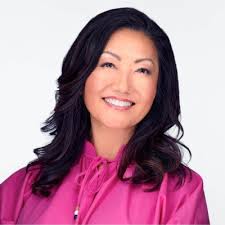 Chef Nova Hardy has been a staple at the Phoenix Convention Center for  nearly two decades, and her desserts are world-class (and world famous!!). 