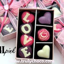 Maybe you would like to learn more about one of these? Ide Kado Coklat Untuk Pacar Yang Manis Dan Tak Terlupakan 2017