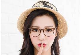 人気アイウェア アノ人も愛用中 b u size 6 url http m buy glasses jp actor artist megane ht 伊達メガネ ヒョウ柄 眼鏡 女子