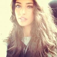 Millie Humphreys's Instagram, Twitter & Facebook