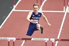 Han innehar verdensrekorden på 400 m hekk med 46,70, satt 1. Tpis8xdf Yj2pm