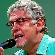 Javier Henao Hidrón: «Fernando González, filósofo de la autenticidad» by  Voces de Otraparte