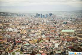 Accurate naples weather today, forecast for sun, rain, wind and temperature. Meteo Napoli Ancora Mite Con Forte Peggioramento Notizie Meteo Di Tempo Italia