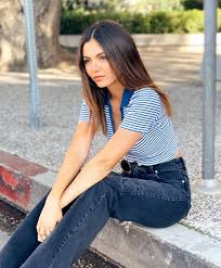 Victoria justice is an american actress, known for her roles in several tv series. Victoria Justice Style Clothes Outfits And Fashion Page 2 Of 91 Celebmafia