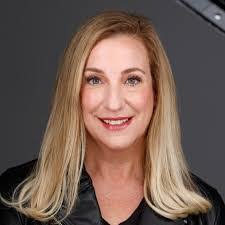 Jaclyn Wetherbee's Instagram, Twitter & Facebook