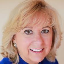 Michelle Briand's Instagram, Twitter & Facebook