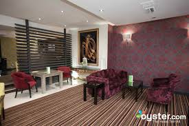 This hotel ensures tourists a spectacular holiday. Holiday Inn Oxford Circus Review What To Really Expect If You Stay