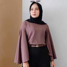 56 model baju batik couple modis terbaru. Trumb Blouse Baju Atasan Wanita Blouse Trendy Terbaru 2020 Casual Wanita Blus Simple Wanita Shopee Indonesia