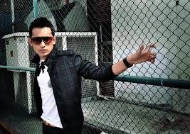 Artis terkenal saat ini seperti syahrini, raffi ahmad, andre dan. Wow Senarai Kekayaan Artis Lelaki Malaysia No 3 Paling Kaya Dan Kacak Pula Tu Dakwah Sentap