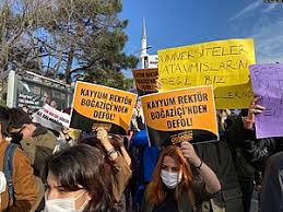 Boğaziçi üniversitesi , i̇stanbul, türkiye'deki bir devlet üniversitesi. 2021 Bogazici Universitesi Protestolari Vikipedi