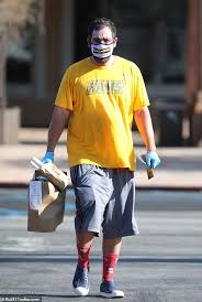 Adam Sandler Picks Up Takeout But Stays Protected In A Mask And Gloves Sound Health And Lasting Wealth