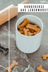 Pin Von Tamara Crnalic Auf Hund In 2021 Hunde Kekse Rezept Hundekekse Hunde Kuchen
