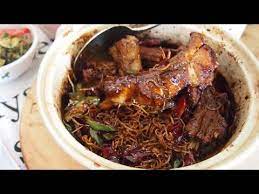 The bak kut teh is best to serve with some tofu puffs, youtiao and steamed rice. Super Easy Dry Bak Kut Teh å¹²ç‚'è‚‰éª¨èŒ¶singapore Old Street Bkt Inspired Youtube