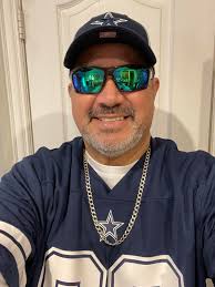 This has to be one of my favorite pictures! This one belongs in a frame!!