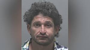 Folk singer-songwriter Gordon Lightfoot dies at 84