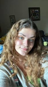 Help with image background for badge photo?