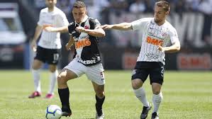 Pela instabilidade mostrada pelo santos neste início de temporada, o cenário mais provável aponta que o peixe deixe espaços no setor defensivo. Vasco X Corinthians Provaveis Times Desfalques Onde Assistir E Palpites Lance