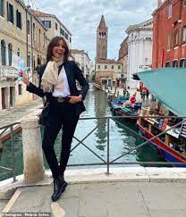 Mary rose byrne (born 24 july 1979 citation needed) is an australian actress.she made her screen debut in the film dallas doll (1994), and continued to act in australian film and television throughout the 1990s. Melanie Sykes 50 On Her Six Day Fling With Venice Gondolier 23 Daily Mail Online