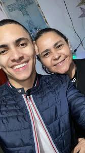 Si no nos gusta lo que estamos cosechando, revisemos lo que estamos  sembrando 🌱🌿🌾🪴, El año no cambia en nada , solo ocurre si nosotros  cambiemos 🪄, #añonuevo #sueños #2024 #metas #propositos