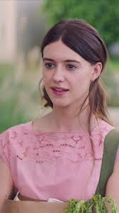 Daisy Edgar Jones What Do You Do for A Living