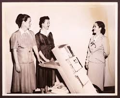 KAPPA KAPPA GAMMA DIGITAL ARCHIVE: Thompson, Genevieve H. Mollands