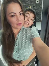 Luis Fiallos's Instagram, Twitter & Facebook