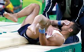 Check spelling or type a new query. Samir Ait Said De Francia Sostiene Su Pierna Tras Sufrir Una Lesion Mientras Participaba En Una Presentacion De Gimnasia Artistica De Hombres En Los Juegos Olimpicos 2016 En Rio De Janeiro