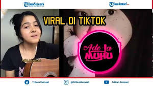 ✓ jika ada sebarang masalah tentang chord lagu diatas sila buat aduan pada form report chord yang disediakan.report chords. Chord Gitar Lagu Aduh Mamae Ada Gadis Baju Merah Viral Di Tiktok Ada Lirik Versi Cewek Tribun Sumsel