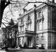 The Ferguson Mansion On Third Street In Old Louisville This Picture Was Taken In 1955 Before A Funeral Hom Louisville Louisville Kentucky My Old Kentucky Home