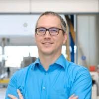 Robert Heilemann's Instagram, Twitter & Facebook