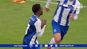 Futebol Fc Porto B Uniao Da Madeira 2 1 Ledman Ligapro 32 ª Jornada 07 04 18 Youtube